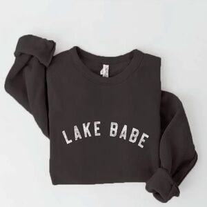 Lake Babe Black Sweatshirt — Women’s Cozy Pullover